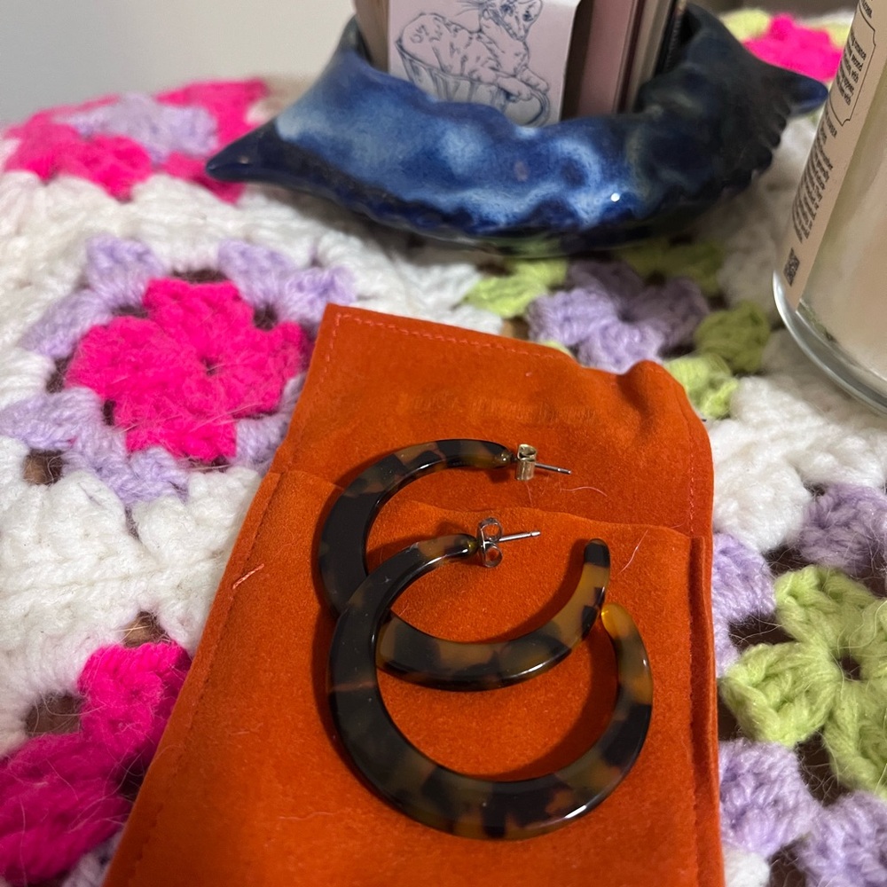 Tortoise Shell Hoop Earrings